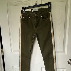 Woman's Skinny Jeans